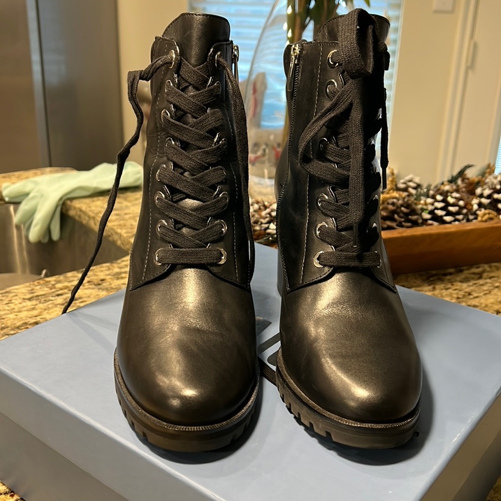 PAIGE Black Leather bootie